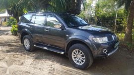 SELLING MITSUBISHI Montero sport gls 4x4 2009