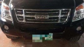 For sale ISUZU D-MAX 4X4 manual LS 2010 diesel 3.0