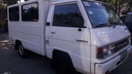 2009 Mitsubishi L300 FB Manual transmission