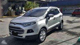 Selling Ford Ecosport 2015