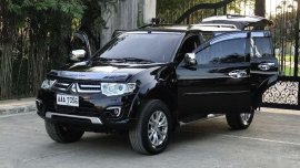 For sale!!! Mitsubishi Montero Gtv 4x4 Top of the Line 2015 