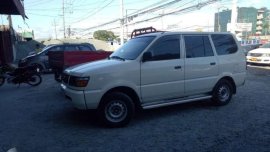 Toyota Revo 2000 for sale