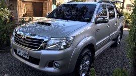 Toyota Hilux G 4x4 D4D 3.0 automatic intercooler diesel 2014 model