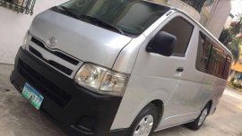 2013 Toyota Hiace Commuter Diesel MT 