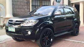 2006 TOYOTA Fortuner gas FOR SALE