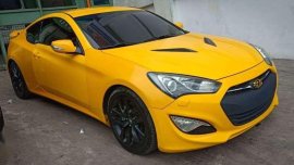 2013 Hyundai Genesis 2.0 M/T Yellow Gasoline