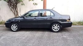 SELLING MITSUBISHI Lancer glx 2011
