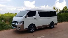 Toyota Grandia GL 2010 model FOR SALE