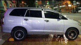 For sale 2013 Toyota Innova E variant. Gas AT.