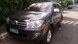 2011 Toyota Fortuner 25 G Diesel Matic FOR SALE