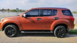 2015 ISUZU MU-X LS-A 4X2 A/T 2.5L turbo dsl engine