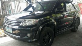 SELLING TOYOTA Fortuner G 4x2 2012