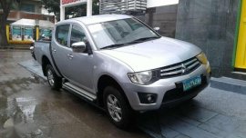 SELLING MITSUBISHI Strada glx V 2018