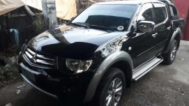Mitsubishi Strada gls sport 4x4 2010 FOR SALE