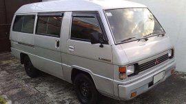 2004 Mitsubishi L300 versa van diesel