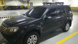 For Sale: Ford Escape XLT top of the line 2010
