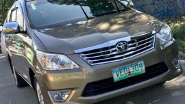 TOYOTA INNOVA E 2012 FOR SALE
