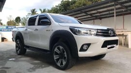 2018 Toyota Hilux 4x4 MT FOR SALE