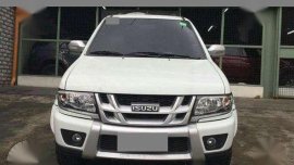2016 Isuzu Crosswind for sale