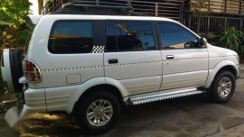 Isuzu Sportivo Xmax AT Top Of The Line 2010