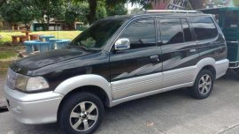 SELLING TOYOTA Revo SRJ 2001 model