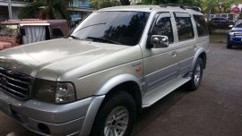 Ford Everest 2005 Diesel engine 2.5 Automatic transmission .