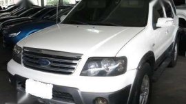 2008 Ford Escape . automatic . all power . very fresh 