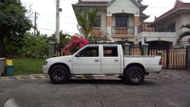 Isuzu Fuego 2000 for sale