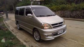 SELLING TOYOTA Hiace regius 2006