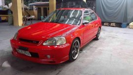 SELLING 2000 HONDA Civic vti sir body