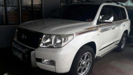 SELLING Toyota Land Cruiser gxr 2010