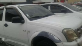 Isuzu DMAX 3.0D LX 2007 model Diesel Manual 4x2