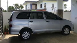 2014 Toyota Innova E Automatic Silver 