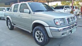 2000 Nissan Frontier for sale