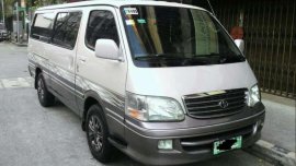 TOYOTA Hiace Super Grandia 2004 FOR SALE