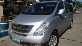 HYUNDAI Grand Starex 2008 model (9-10 seaters)