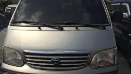 SELLING Toyota Hiace gl 2003 gas