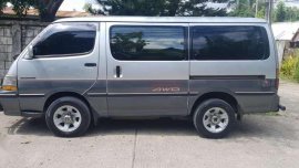 Toyota Hiace Super Custom FOR SALE