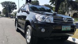 Toyota Fortuner 2009 FOR SALE