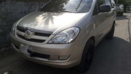 Toyota Innova 2.5 E FOR SALE