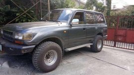 SELLING TOYOTA Land Cruiser VX