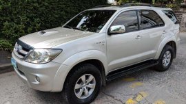 2005 Toyota Fortuner 1st owner Top of the line 4X4