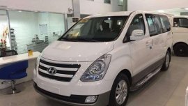 Hyundai Starex Facelifted 2019 model