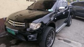 Mitsubishi Strada 2013 for sale