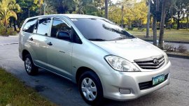 Toyota Innova J 2010 for sale