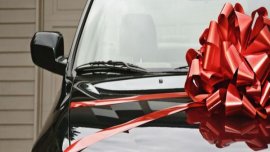 Top 5 Best Gift Ideas for Your Car this Holiday