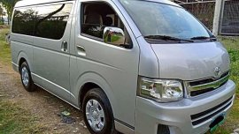 Hiace gl grandia 2013