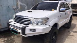 Well-kept toyota fortuner for sale