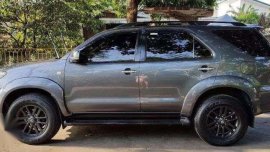 Toyota Fortuner 2009 montero mux trailblazer
