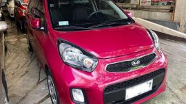 2015 Kia Picanto 1.0 MT 15k mileage only Nego available thru financing